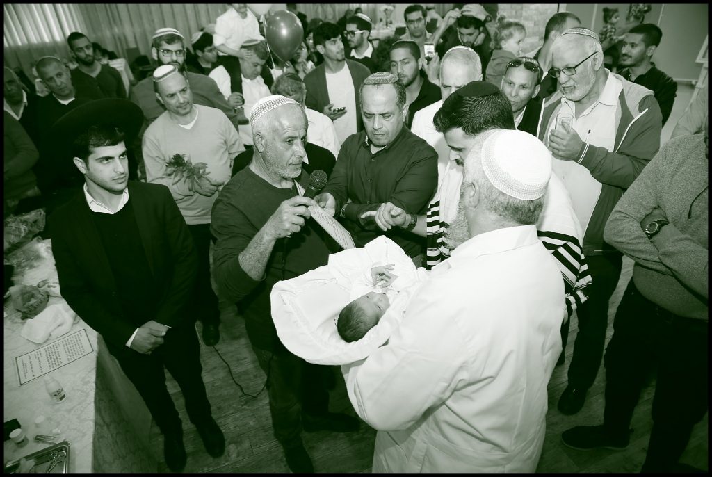 צלם לברית בשרון
